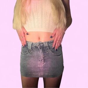 Stylish Blue Denim Mini Skirt